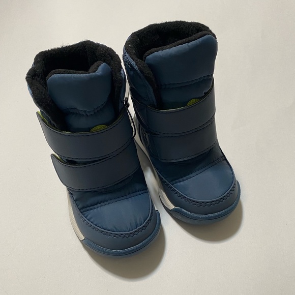 Sorel Toddler Snow boots - Picture 2 of 7